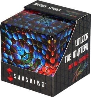 SHASHIBO Formwechsel-Box – Preisgekrönter, patentierter Zappelwürfel mit 36 ​​Seltenerdmagneten – lässt sich in über 70 Formen verwandeln (Artist Series – The Chameleon)