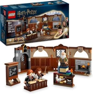 LEGO Harry Potter Schloss Hogwarts: Zauberkunstunterricht, Set mit 3 Minifiguren, inkl. Hermine Granger & Ron Weasley, Wingardium Leviosa Funktion, Spielzeug für Mädchen & Jungen ab 8 Jahren 76442