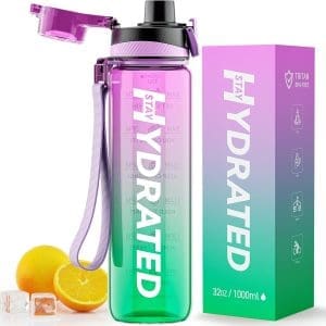 Mevoly Trinkflasche, 1l Wasserflasche Auslaufschicher BPA-Frei aus Tritan, 1 Liter Trinkflasche Sport MIT Zeitmarkierung und Abnehmbare Schnürung, Flasche für Feur Fitnessstudio, Oudoor, Gym, Schule, Schule, Schule, Schule, Schule