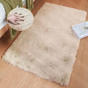 ORINOVA Teppich Schlafzimmer Beige Waschbar Flauschig 60x90 cm Fellteppich Kunstfell Wohnzimmer Kinderzimmer Kurzflor Teppich Weich Klein Deko Rechteckig