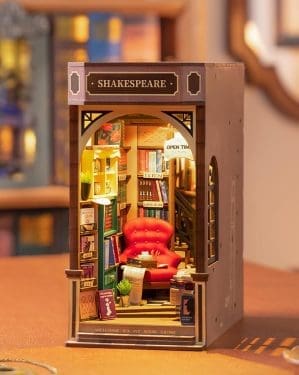 Rolife Book Nook Kit Buchtzen diy Miniatur Haus 3d Rätsel Holz Buch Nook Diorama Modelbau für Erwache Modellbauatz Weihnachten Geburtstag Geschenke (BuchhandLungenen)