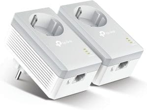 TP-Link Powerline Adapter Set TL-PA4010P KIT(600Mbit/s, mit Steckdose, 100Mbit/s-Ethernet-LAN, Kompatibel mit allen HomePlug AV/AV2 Adaptern, schnelle Datenübertragung über die Stromleitung)